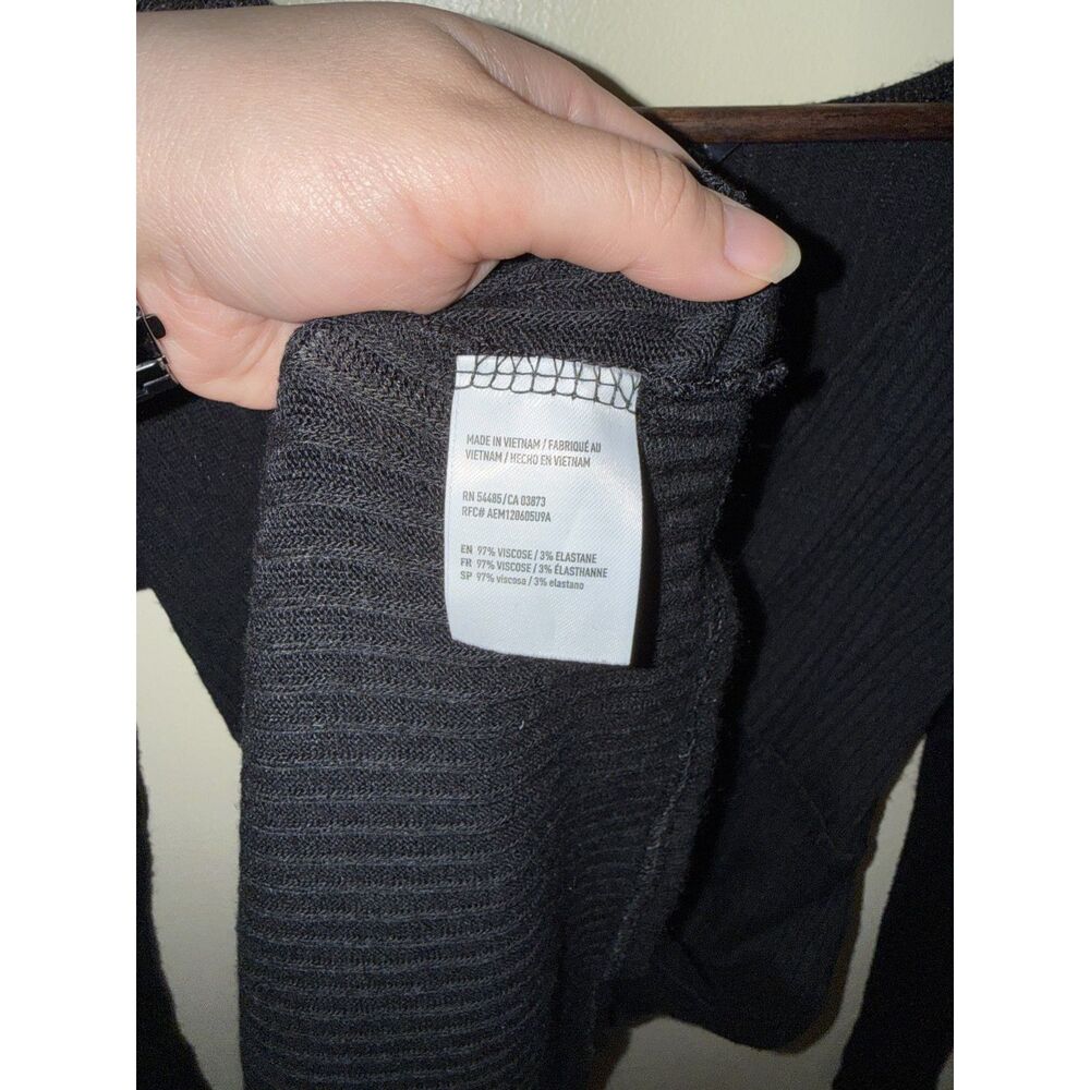 American Eagle Soft & Sexy Black Ribbed Long Sleeve V-Neck Dress - Small - Picture 7 of 9